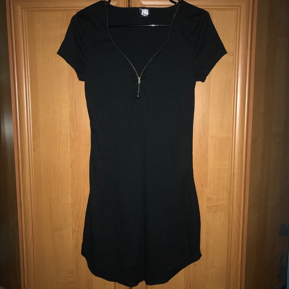 Black Bodycon Dress
